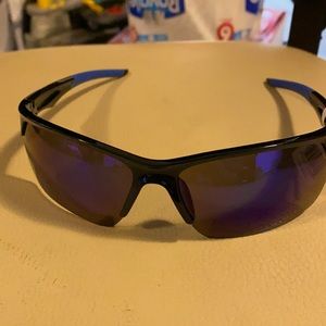 Brand new men’s sunglasses